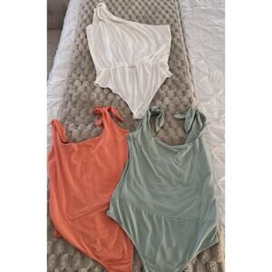 PINK LILLY Lot Of 3 Bodysuits Size M